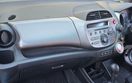 Honda Fit III, 2008 год, 710 000 рублей, 15 фотография