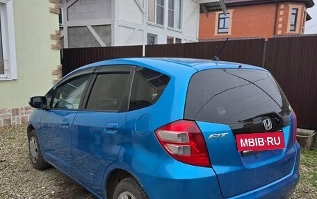 Honda Fit III, 2008 год, 710 000 рублей, 11 фотография