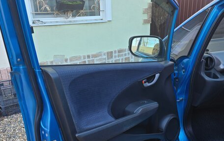 Honda Fit III, 2008 год, 710 000 рублей, 17 фотография