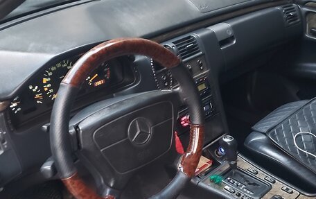 Mercedes-Benz E-Класс, 1996 год, 330 000 рублей, 6 фотография