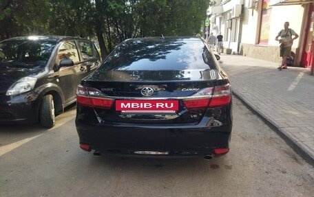 Toyota Camry, 2015 год, 2 600 000 рублей, 7 фотография