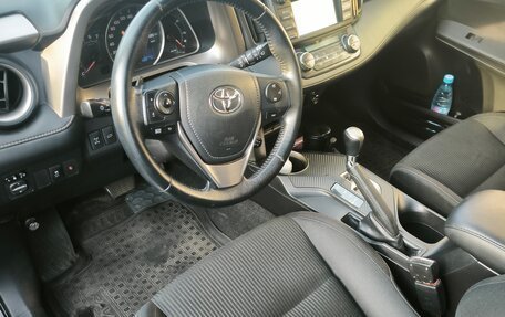 Toyota RAV4, 2014 год, 1 750 000 рублей, 7 фотография