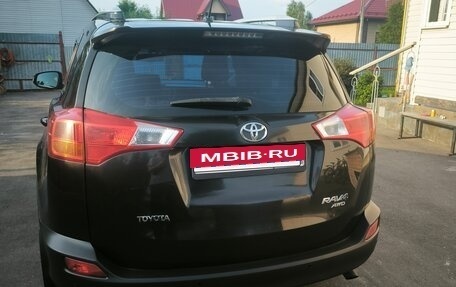 Toyota RAV4, 2014 год, 1 750 000 рублей, 5 фотография
