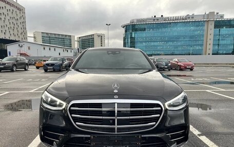 Mercedes-Benz S-Класс, 2022 год, 9 580 000 рублей, 3 фотография