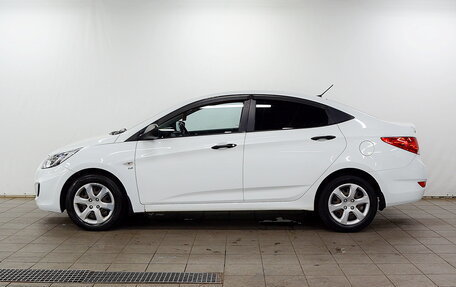 Hyundai Solaris II рестайлинг, 2013 год, 820 000 рублей, 4 фотография