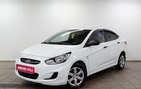Hyundai Solaris II рестайлинг, 2013 год, 820 000 рублей, 2 фотография