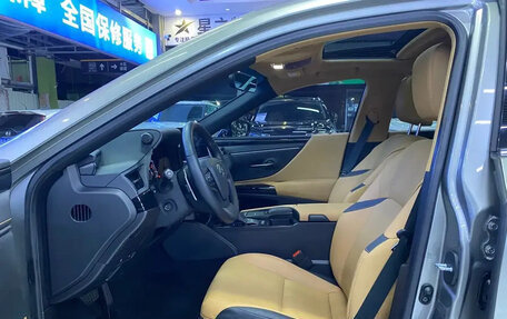 Lexus ES VII, 2022 год, 4 250 077 рублей, 7 фотография
