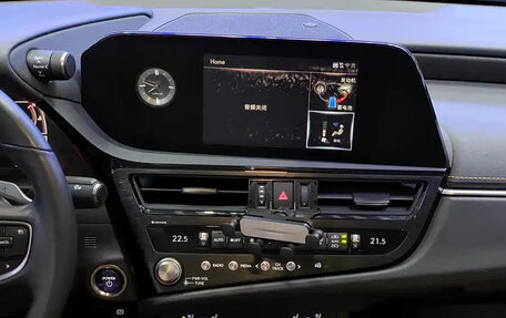 Lexus ES VII, 2022 год, 4 250 077 рублей, 13 фотография