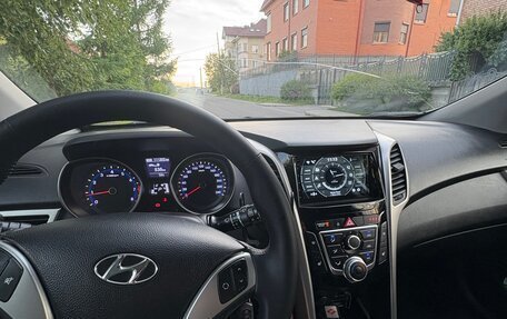 Hyundai i30 II рестайлинг, 2015 год, 1 000 000 рублей, 6 фотография