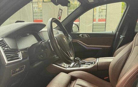 BMW X5, 2019 год, 5 700 000 рублей, 4 фотография