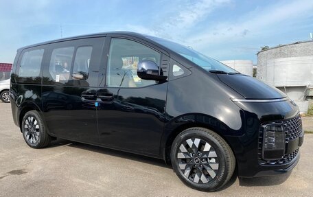 Hyundai Staria, 2022 год, 3 680 000 рублей, 7 фотография