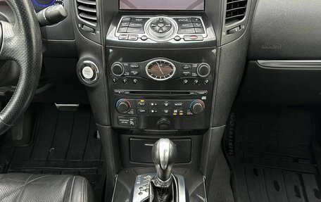 Infiniti FX II, 2009 год, 1 540 000 рублей, 21 фотография