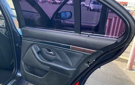 BMW 5 серия, 2003 год, 950 000 рублей, 11 фотография