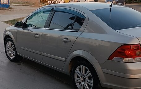 Opel Astra H, 2008 год, 650 000 рублей, 3 фотография