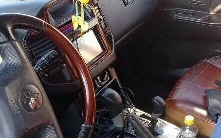 Mitsubishi Montero III, 2000 год, 530 000 рублей, 3 фотография