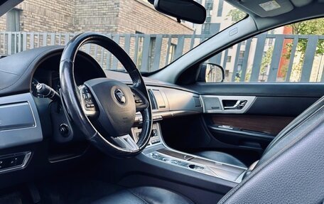 Jaguar XF I рестайлинг, 2014 год, 1 450 000 рублей, 8 фотография
