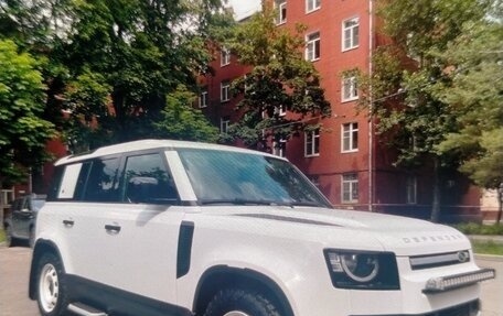 Land Rover Defender II, 2021 год, 4 350 000 рублей, 3 фотография