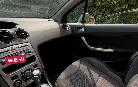 Peugeot 308 II, 2011 год, 638 000 рублей, 15 фотография