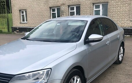 Volkswagen Jetta VI, 2011 год, 900 000 рублей, 1 фотография