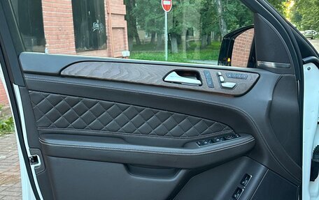 Mercedes-Benz GLS, 2018 год, 4 850 000 рублей, 18 фотография