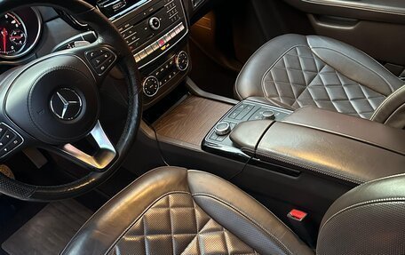 Mercedes-Benz GLS, 2018 год, 4 850 000 рублей, 22 фотография