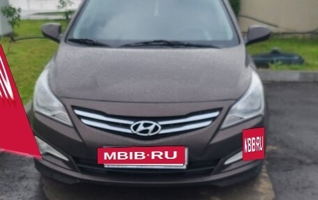 Hyundai Solaris II рестайлинг, 2015 год, 920 000 рублей, 4 фотография