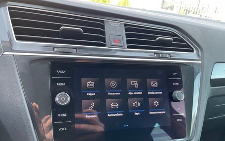 Volkswagen Tiguan II, 2020 год, 4 678 000 рублей, 8 фотография