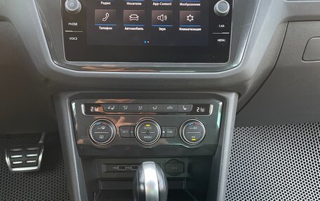 Volkswagen Tiguan II, 2020 год, 4 678 000 рублей, 7 фотография