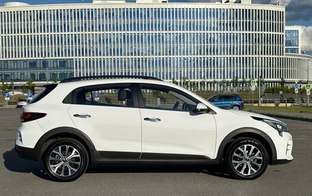 KIA Rio IV, 2022 год, 2 300 000 рублей, 4 фотография