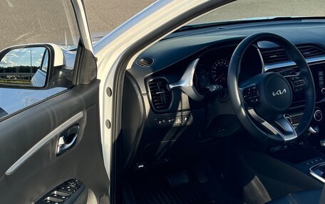 KIA Rio IV, 2022 год, 2 300 000 рублей, 22 фотография