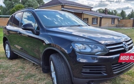 Volkswagen Touareg III, 2012 год, 2 300 000 рублей, 3 фотография