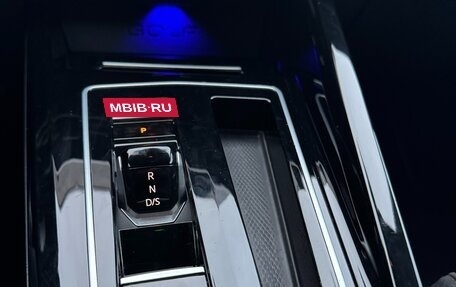 Volkswagen Golf GTI, 2023 год, 3 899 999 рублей, 13 фотография