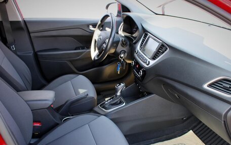 Hyundai Solaris II рестайлинг, 2019 год, 1 335 000 рублей, 12 фотография