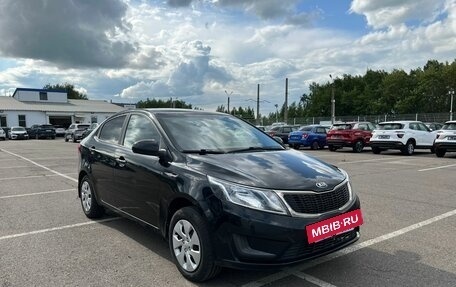 KIA Rio III рестайлинг, 2013 год, 692 014 рублей, 3 фотография