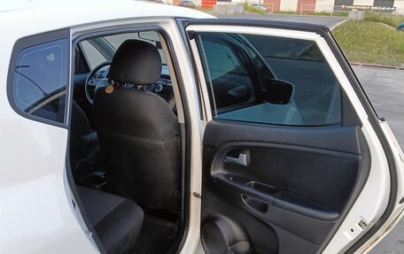 KIA Venga I, 2011 год, 860 000 рублей, 20 фотография