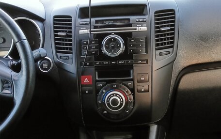 KIA Venga I, 2011 год, 860 000 рублей, 23 фотография