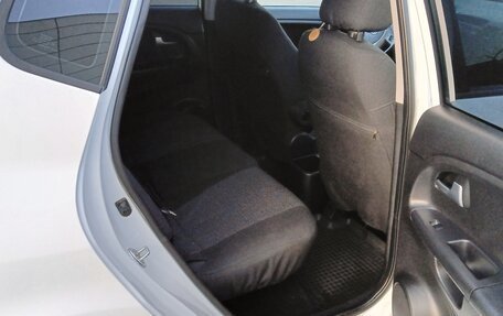 KIA Venga I, 2011 год, 860 000 рублей, 34 фотография