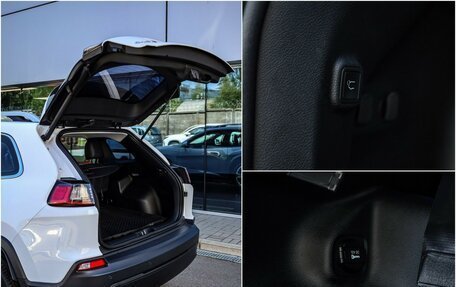 Jeep Cherokee, 2018 год, 2 399 000 рублей, 24 фотография