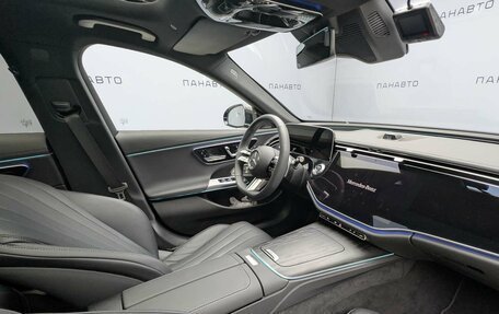 Mercedes-Benz E-Класс, 2024 год, 9 050 000 рублей, 14 фотография