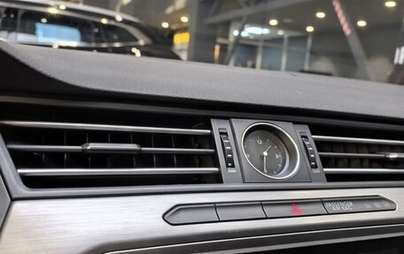 Volkswagen Passat B8 рестайлинг, 2017 год, 1 740 000 рублей, 20 фотография