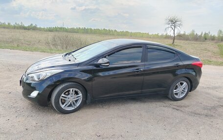 Hyundai Elantra V, 2013 год, 920 000 рублей, 10 фотография