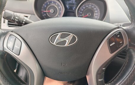 Hyundai Elantra V, 2013 год, 920 000 рублей, 12 фотография