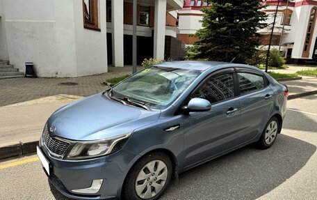 KIA Rio III рестайлинг, 2011 год, 710 000 рублей, 2 фотография