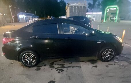 Hyundai Solaris II рестайлинг, 2013 год, 785 000 рублей, 6 фотография