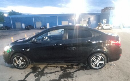 Hyundai Solaris II рестайлинг, 2013 год, 785 000 рублей, 8 фотография