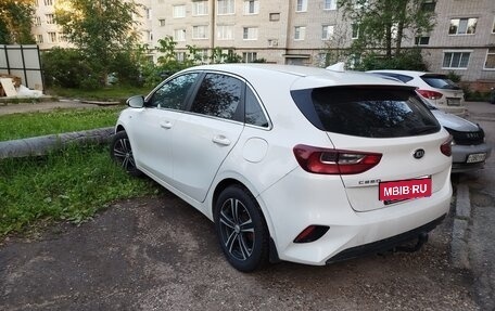 KIA cee'd III, 2018 год, 1 900 000 рублей, 2 фотография