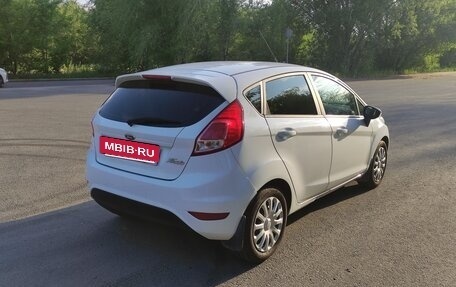 Ford Fiesta, 2016 год, 839 000 рублей, 5 фотография