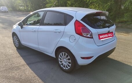 Ford Fiesta, 2016 год, 839 000 рублей, 2 фотография
