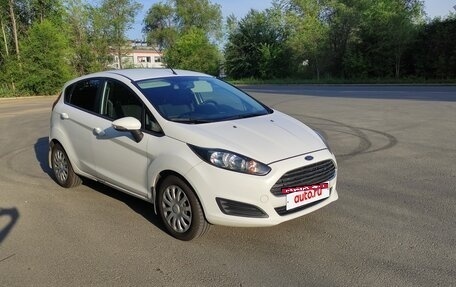 Ford Fiesta, 2016 год, 839 000 рублей, 3 фотография
