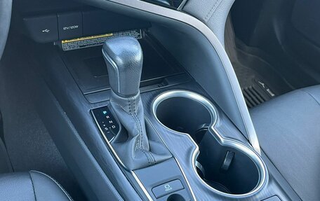 Toyota Camry, 2021 год, 3 250 000 рублей, 22 фотография